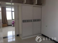 新盛宏附近三室一厅对外出租，6楼有电梯，联系电话159371