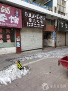 转让:30平方，位于盛世金典内澡堂左手边，位置佳，房租便宜，