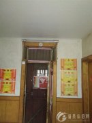 出售黄河路小学对面家属楼一套，两室一厅，有60平方，适合孩子