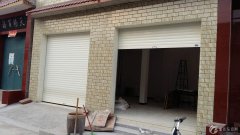 西关菜市场南一百米有临街库房两通间，水电齐全，交通方便157