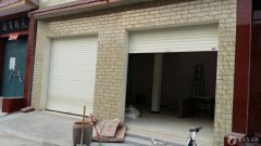 西关菜市街南二百米五十平库房，水电齐全，交通方便