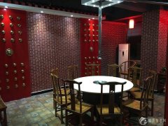 转让营业中的火锅店，接手即可盈利，位置子夏大街路东