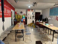 司马大街春城名家小区工作室一间，面积27平米，可做仓库，，可